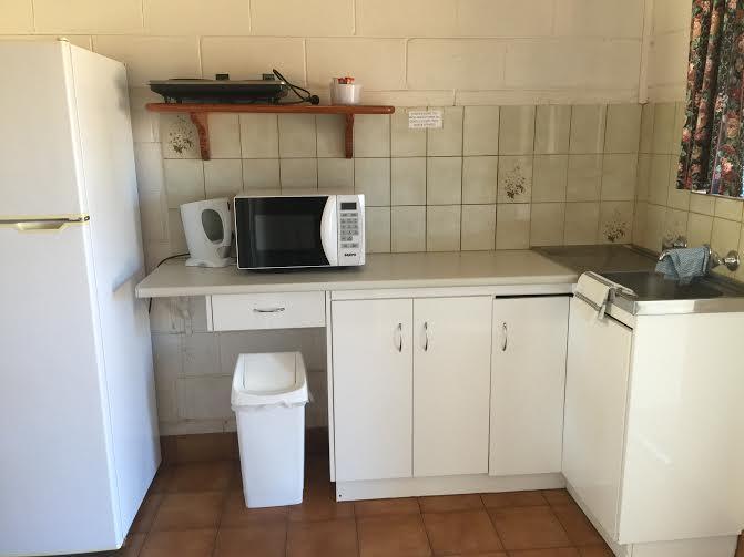Carnarvon Caravan Park מראה חיצוני תמונה